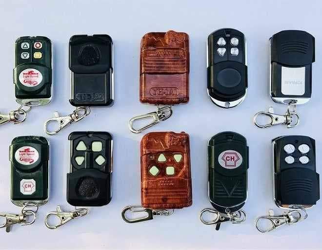 Chìa Khoá Cửa Cuốn